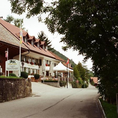 Gasthof Lowen Wisen Exteriér fotografie